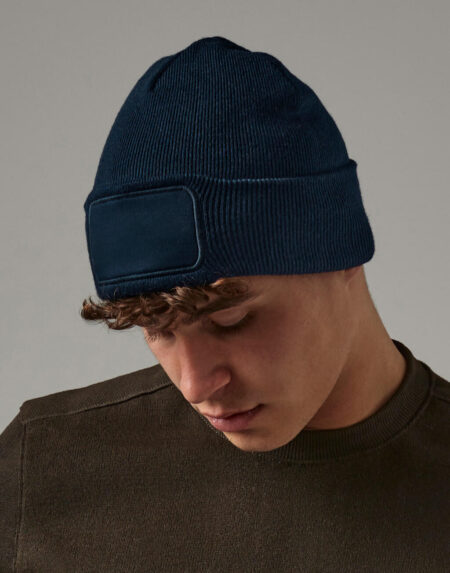 Czapka Beanie Recycled z naszywką