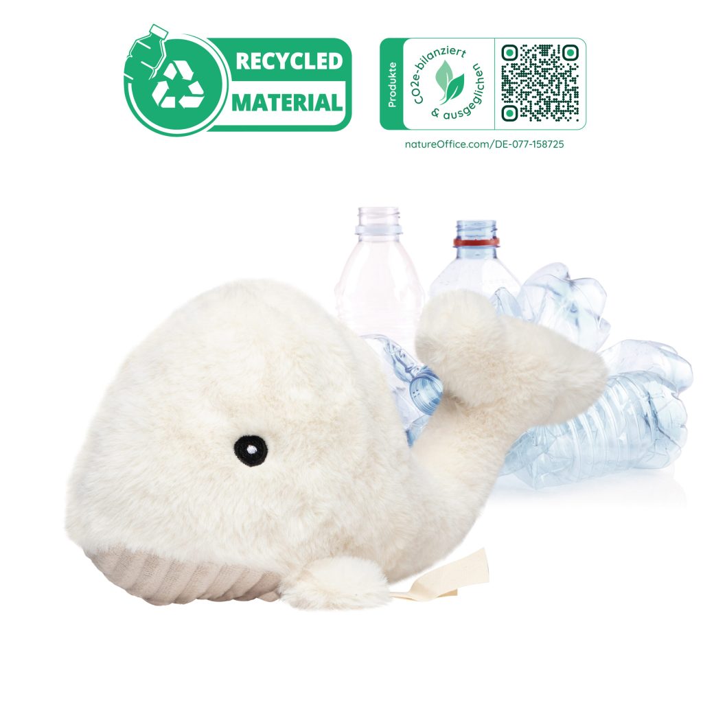 Wieloryb z recyklingu