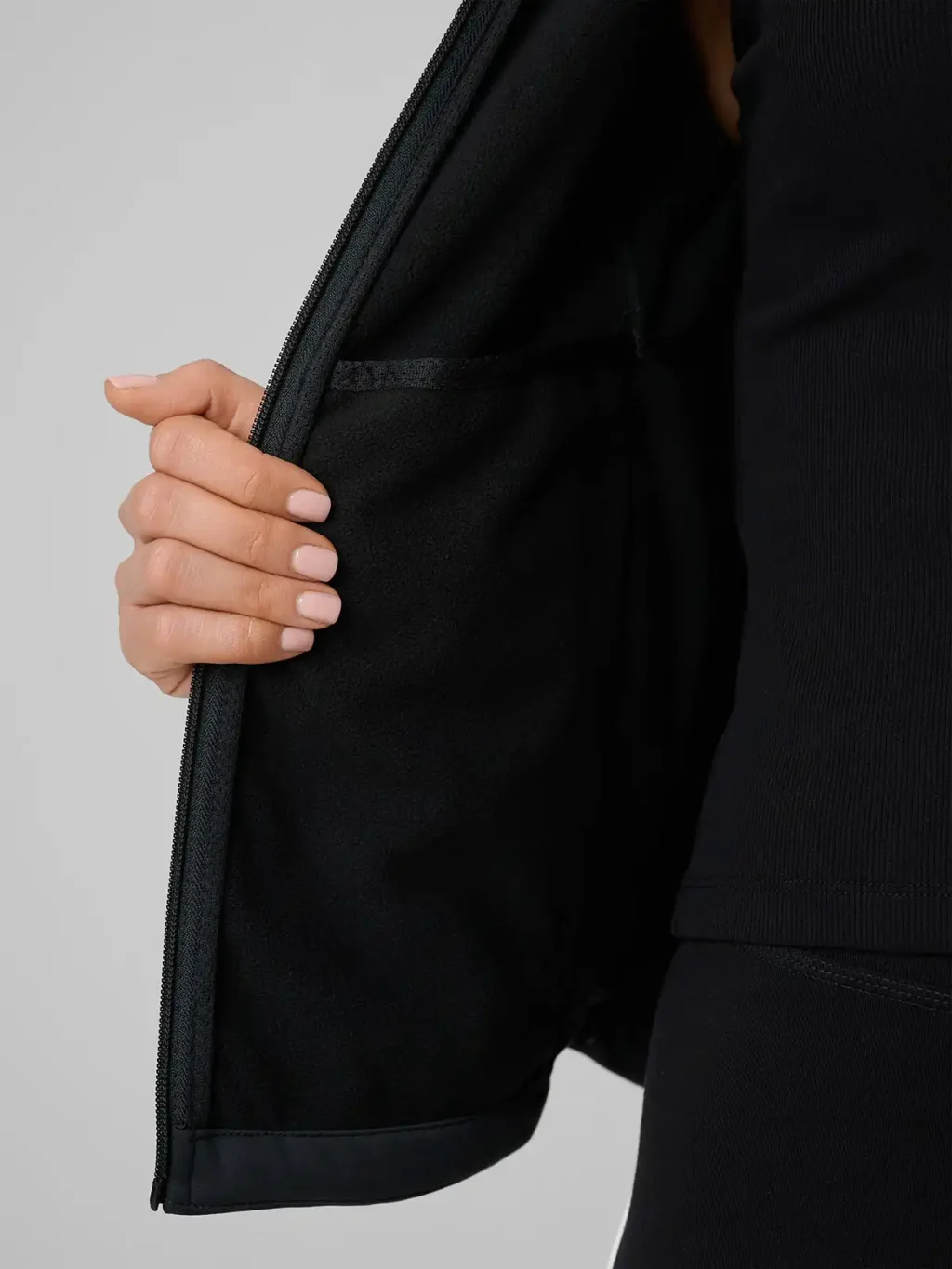 Kurtka damska softshell Czarna - obrazek 2