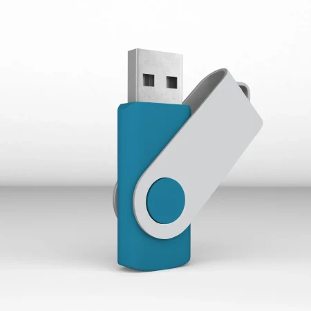 Pendrive w kolorze turkusowym na białym tle