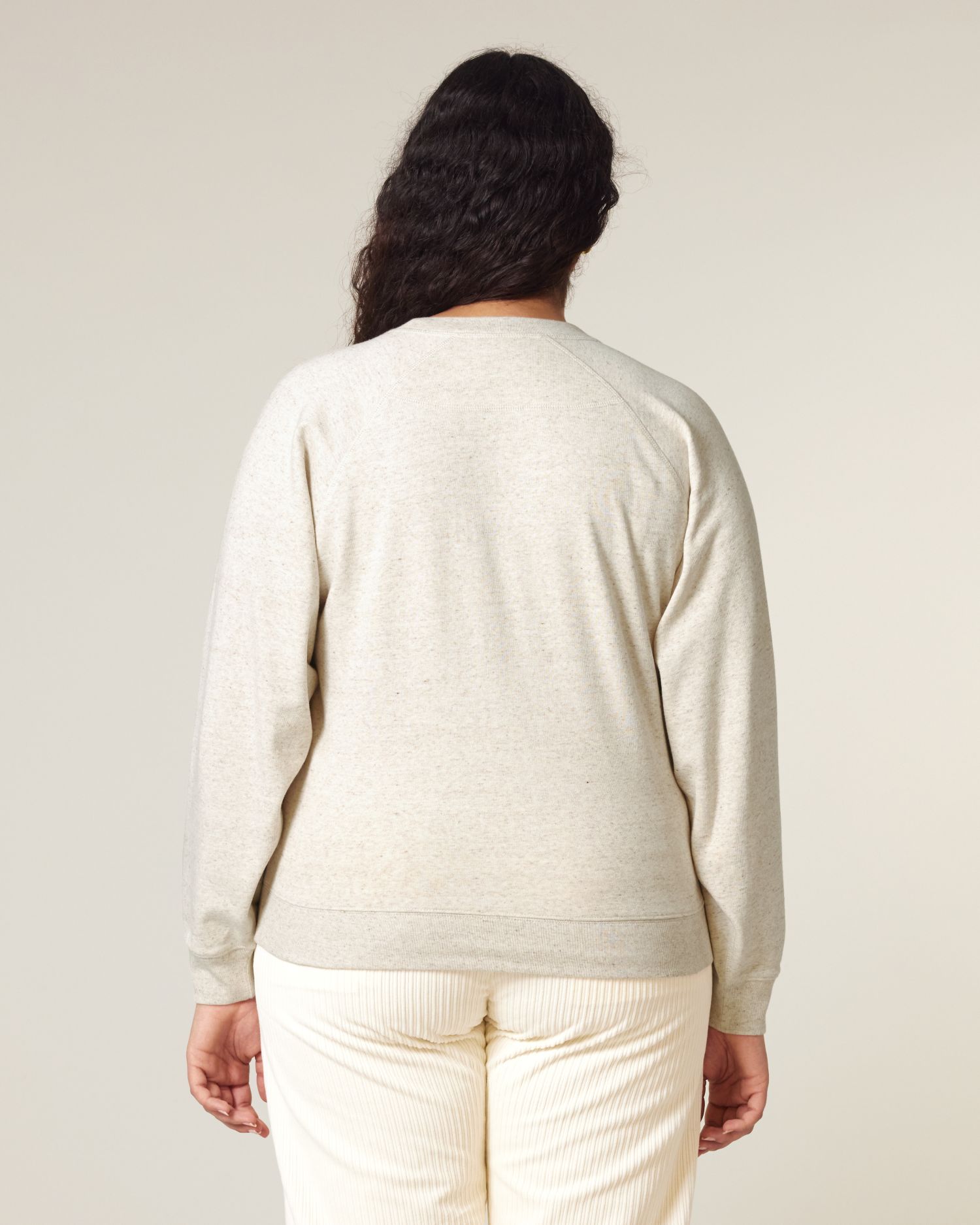 Bluza damska crewneck z rękawami raglanowymi - obrazek 5