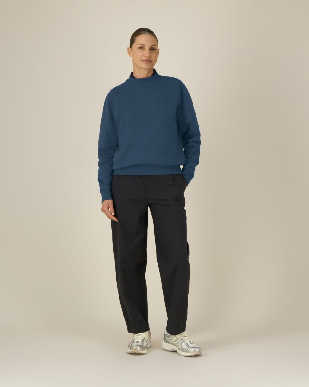 Bluza unisex crewneck Iconic - obrazek 6