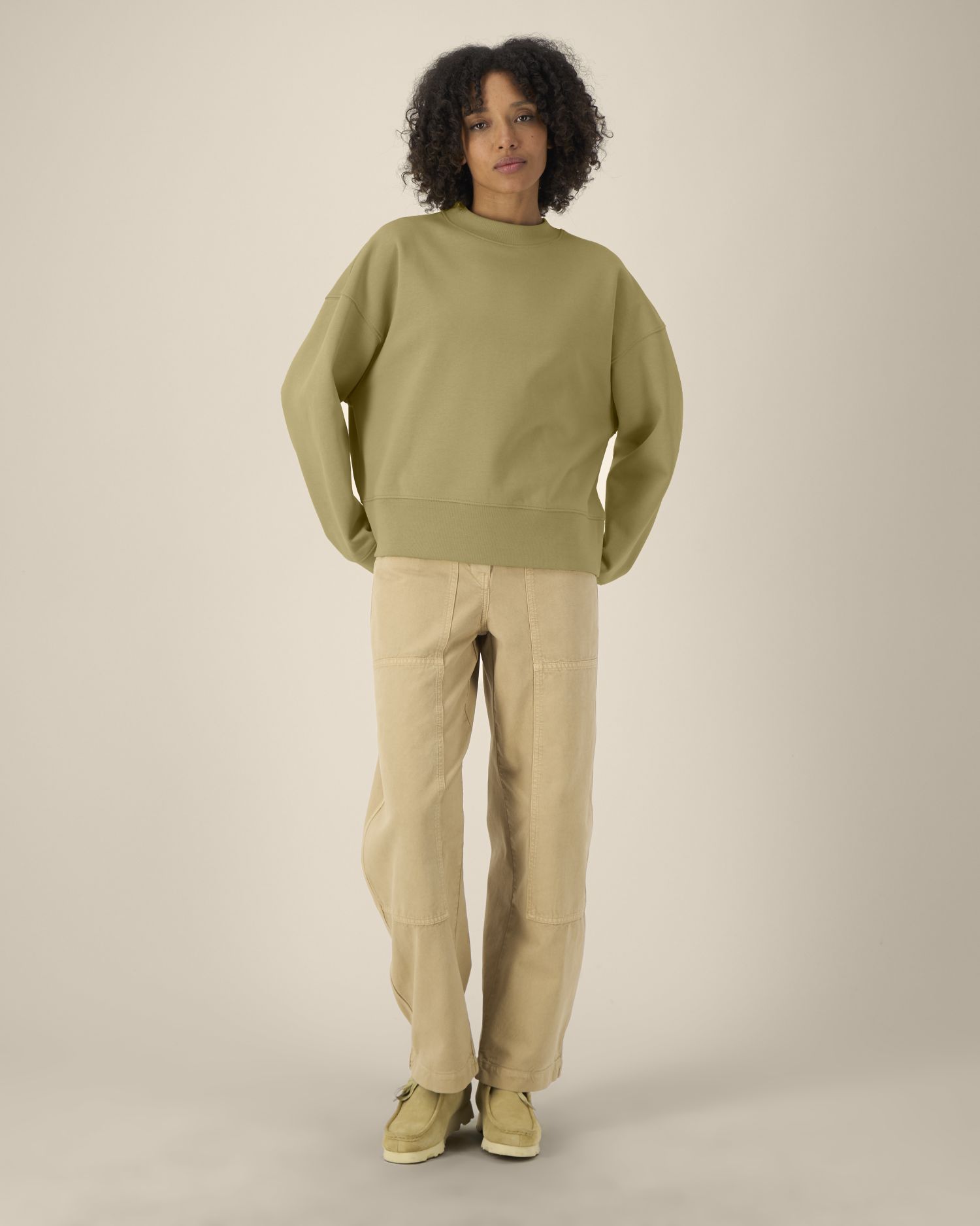 Bluza unisex crewneck boxy z bawełny z recyklingu - obrazek 6