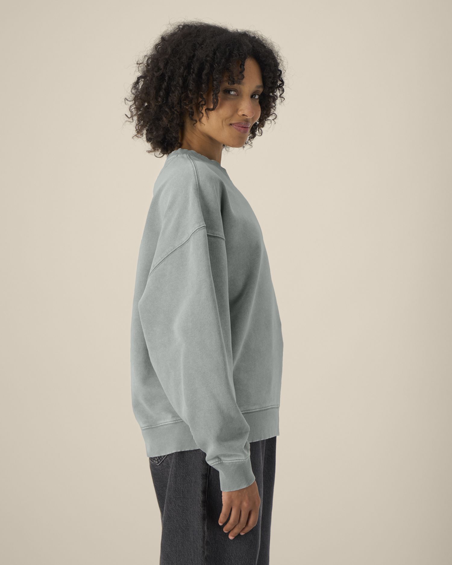 Bluza unisex crewneck oversized garment-dyed - obrazek 11