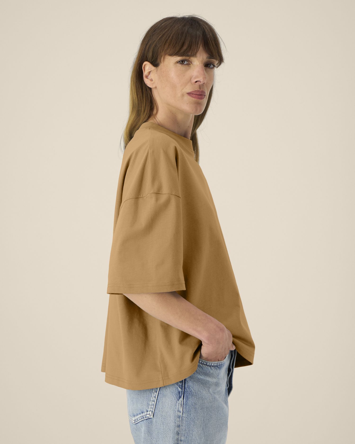 T-shirt unisex boxy z bawełny z recyklingu - obrazek 9