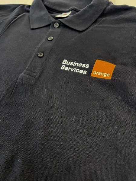 Czarna polówka z logo Business Services Orange