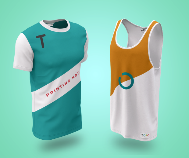 Koszulki sportowe z własnym nadrukiem na turkusowym tle